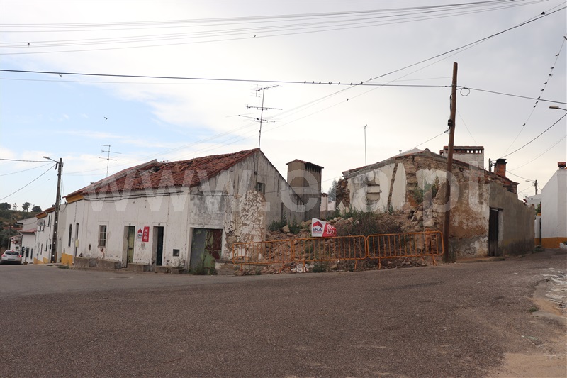 Moradia T3 / Gavião, Comenda