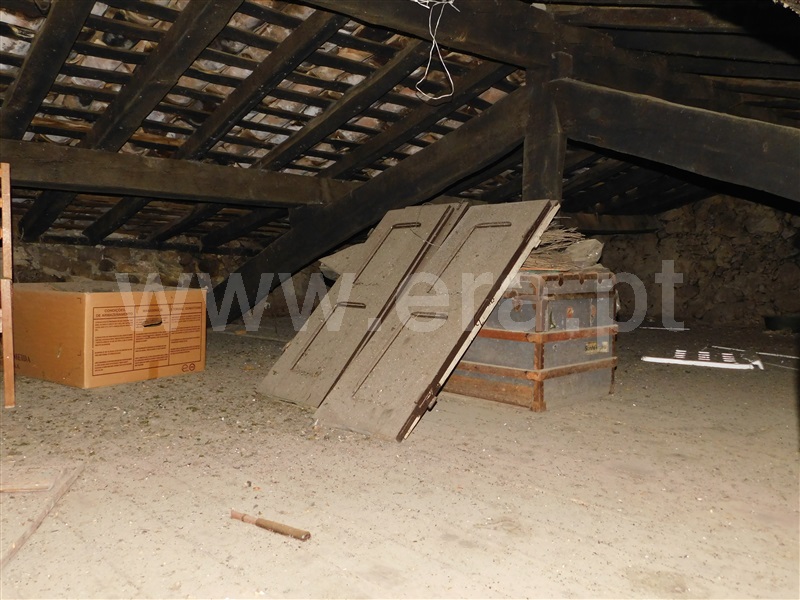 Moradia T3 Gouveia, Lagarinhos - 1236436 - 13