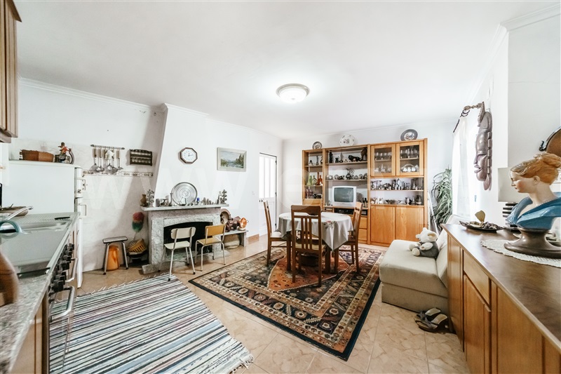 Moradia T3 / Gouveia, Rio Torto e Lagarinhos