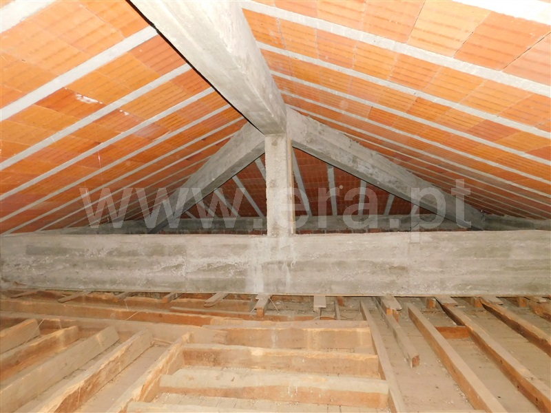 Moradia T3 Gouveia, Vila Nova de Tazem - 1249472 - 23