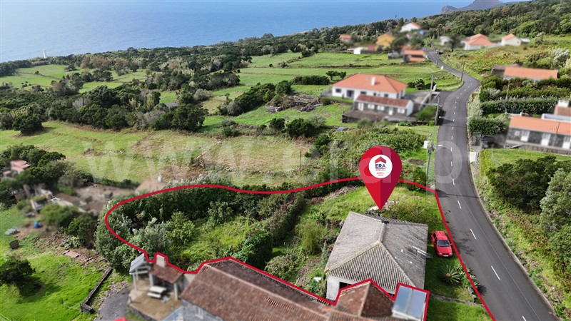 Moradia T3 com Quintal Horta, Capelo - 1481155 - 12