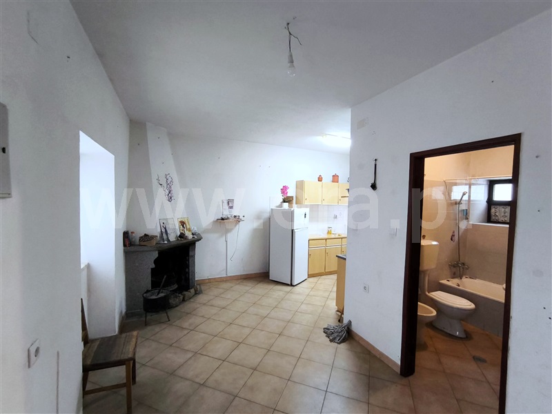 Moradia T3 à venda em Penha Garcia, Idanha-a-Nova — foto 2