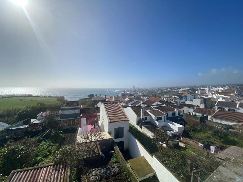 Moradia T3 / Lagoa (São Miguel), Lagoa (Santa Cruz)