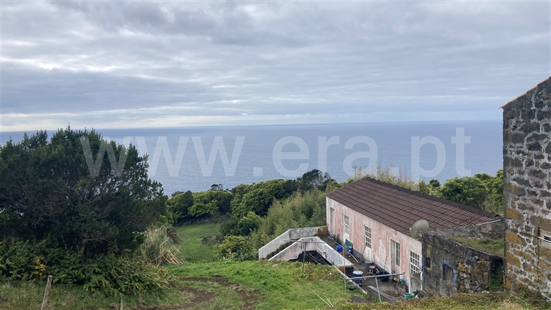 Moradia T3 / Lajes do Pico, Calheta de Nesquim