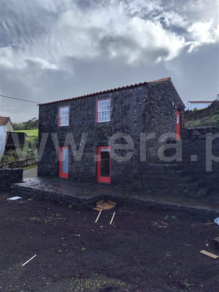 Moradia T3 Lajes do Pico, Ribeirinha - 1494077 - 1