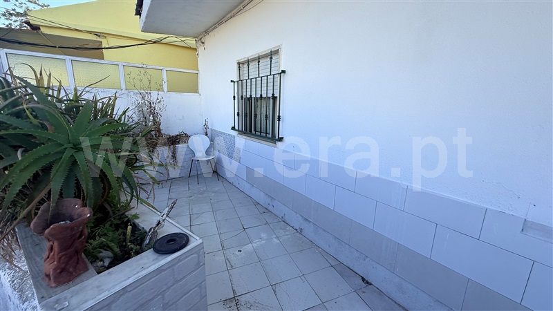 Moradia T3 à venda em Lisboa, Loures — foto 2