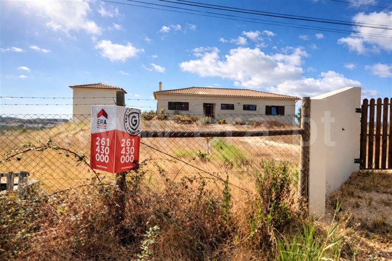 Moradia T3 / Lourinhã, Casal Santo