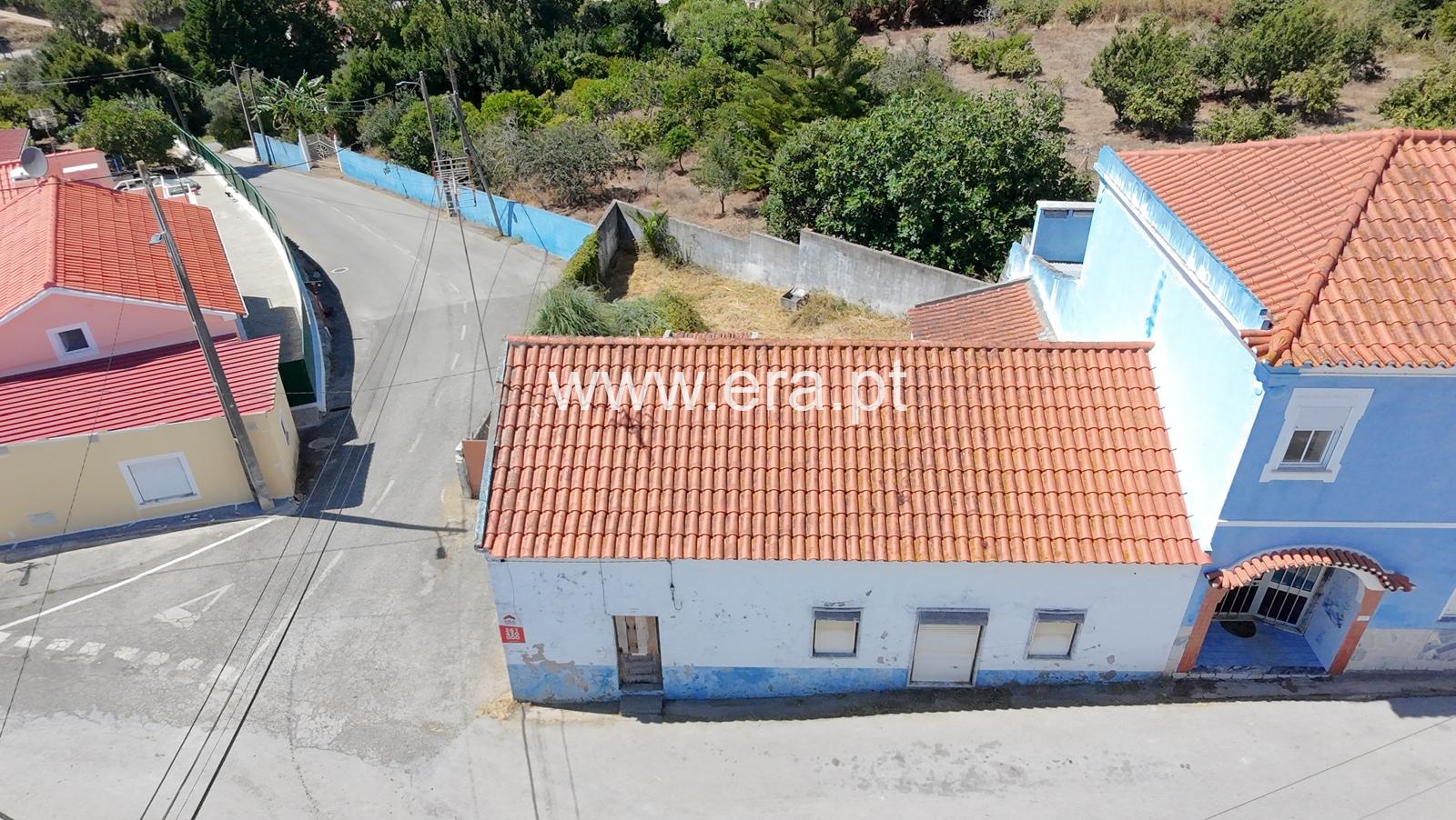 Moradia T3 / Lourinhã, Lourinhã e Atalaia