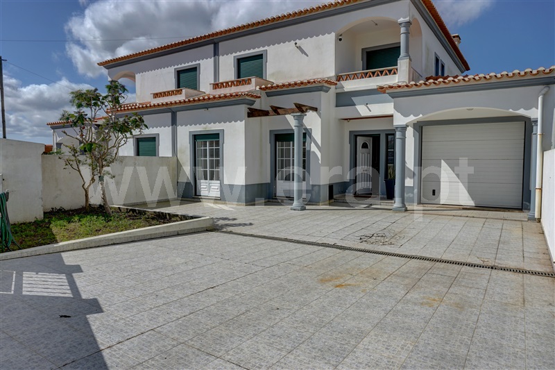 Moradia T3 / Lourinhã, Santa Bárbara