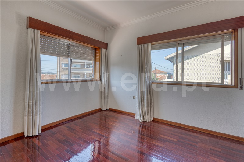 Moradia T3 com Terreno Maia, Maia - 1480854 - 27