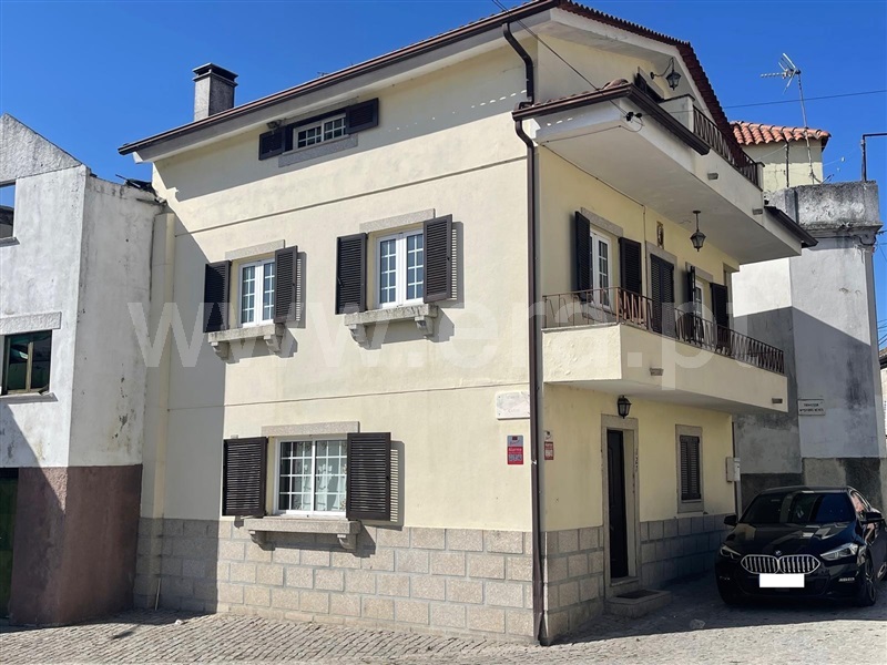 Moradia T3 / Mangualde, Moimenta de Maceira Dão e Lobelhe do Mato