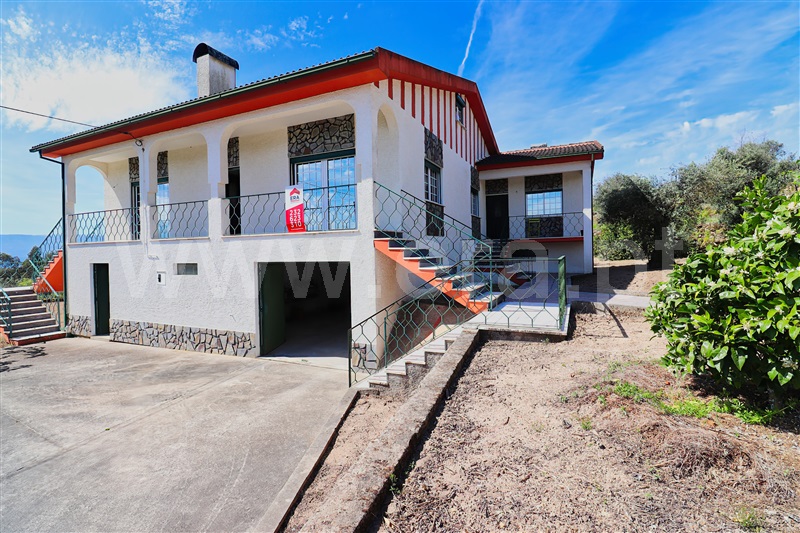 Moradia T3 / Mangualde, Tavares (Chãs, Várzea e Travanca)