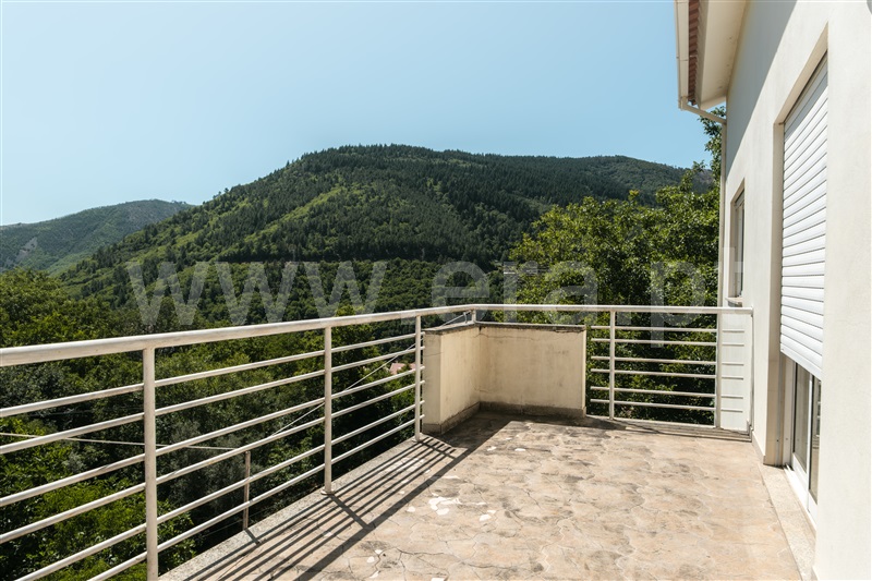Moradia T3 / Manteigas, Manteigas (Santa Maria)
