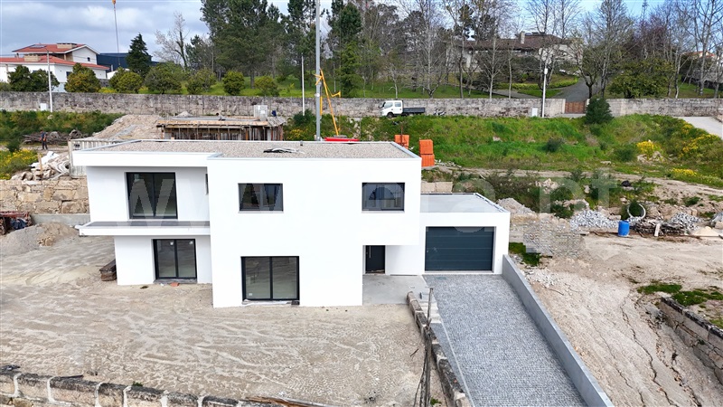 Moradia T3 / Marco de Canaveses, Marco