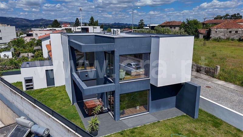 Moradia T3 / Marco de Canaveses, Marco