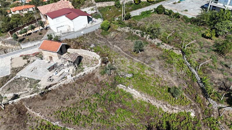 Moradia T3 / Marco de Canaveses, Penhalonga e Paços de Gaiolo