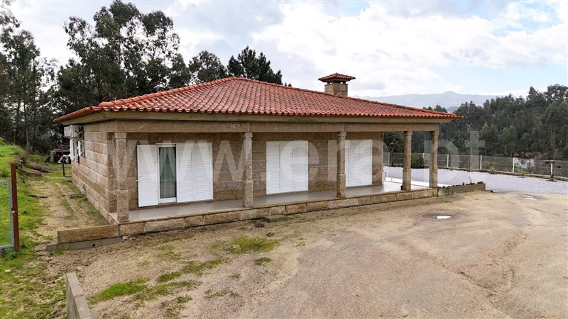 Moradia T3 à venda em Vila Boa de Quires e Maureles, Marco de Canaveses — foto 4