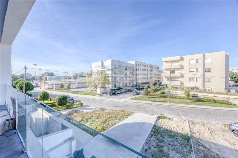 Moradia T3 à venda em Caulinos, Matosinhos — foto 2
