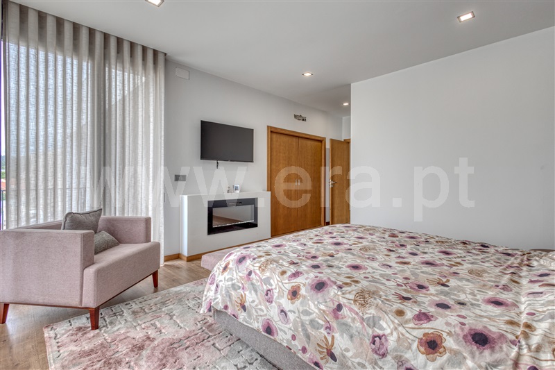 Moradia T3 com Nova Matosinhos, Laranjeiras - 1406716 - 16