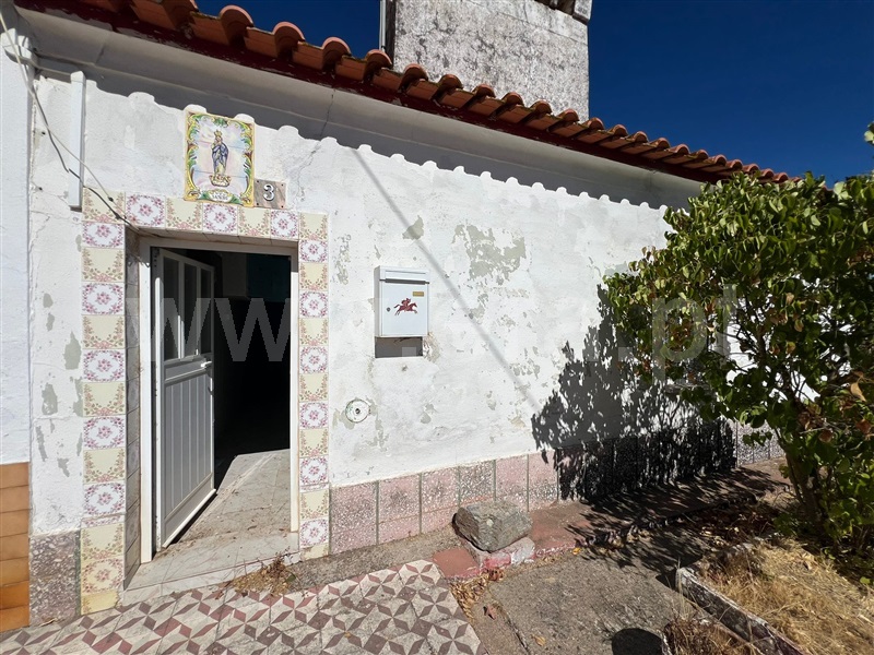 Moradia T3 / Monforte, Santo Aleixo