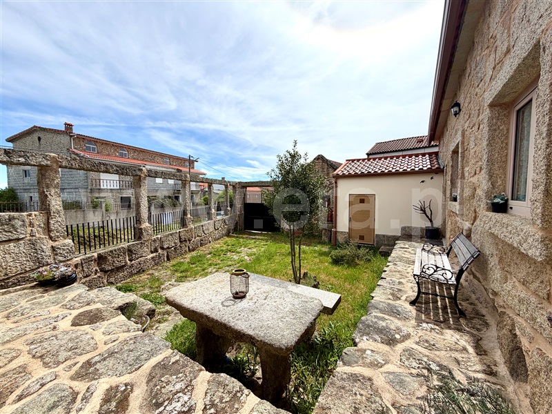 Moradia T3 em Gralhas, €190.000