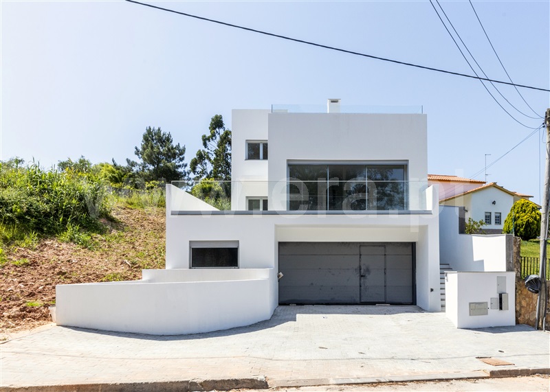 Moradia T3 / Nazaré, Famalicão