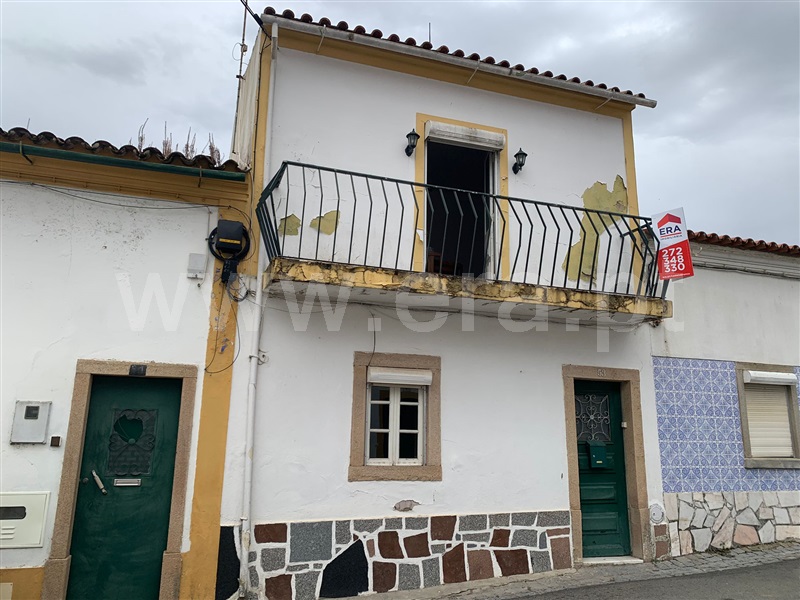 Moradia T3 / Nisa, Alpalhão