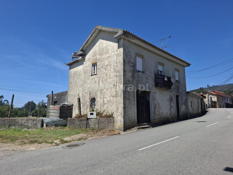 Moradia T3 / Oliveira de Azeméis, Nogueira do Cravo e Pindelo
