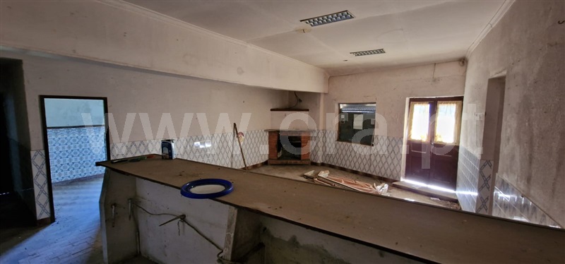 Prédio  Oliveira do Bairro, Bustos, Troviscal e Mamarrosa - 1471505 - 19