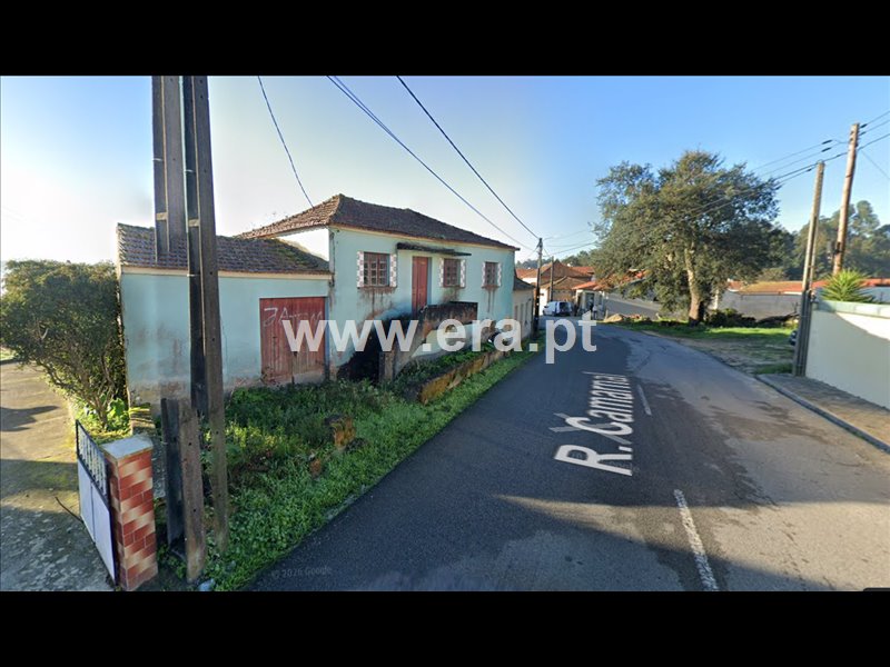 Moradia T3 em Vila Verde, €76.800