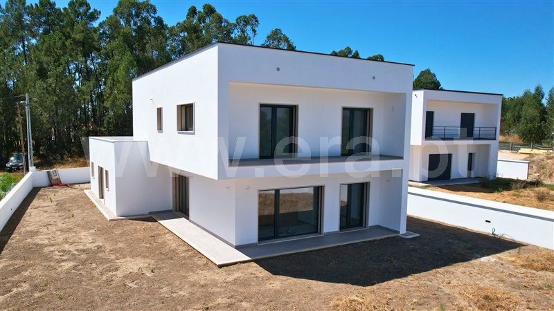 Moradia T3 / Ourém, Caxarias