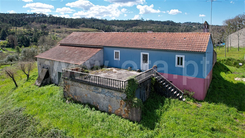Moradia T3 / Ourém, Gondemaria e Olival