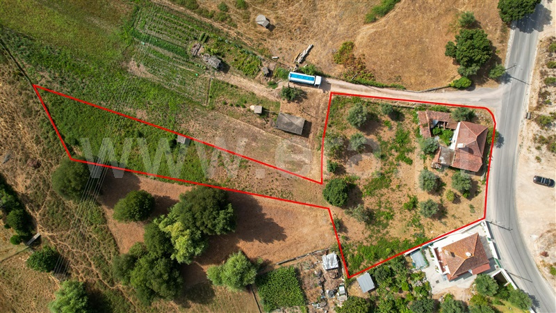 Moradia T3 com Terreno Ourém, Nossa Senhora da Piedade - 1401562 - 2