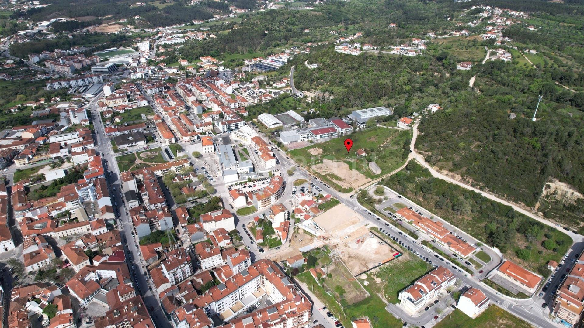 Land for sale in Ourém, Portugal — €595,000