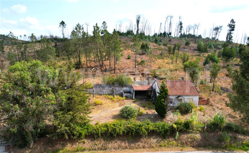 Moradia T3 / Ourém, Rio de Couros e Casal dos Bernardos