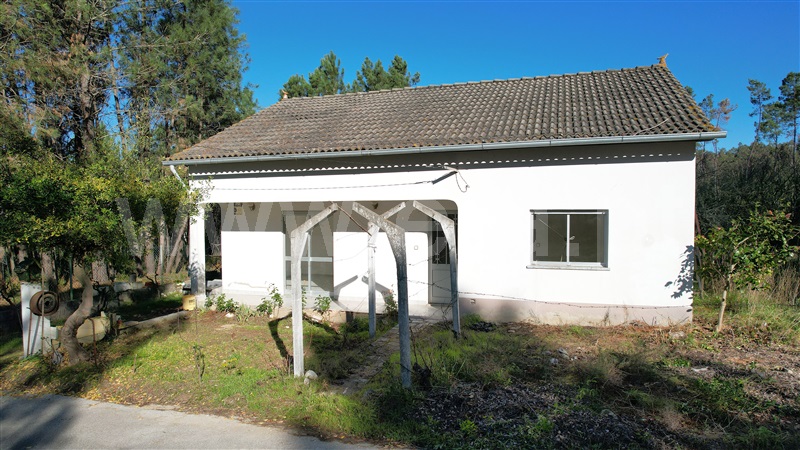 Moradia T3 / Ourém, Rio de Couros e Casal dos Bernardos