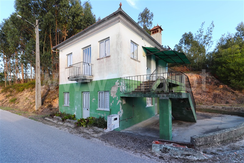 Moradia T3 / Ourém, Urqueira
