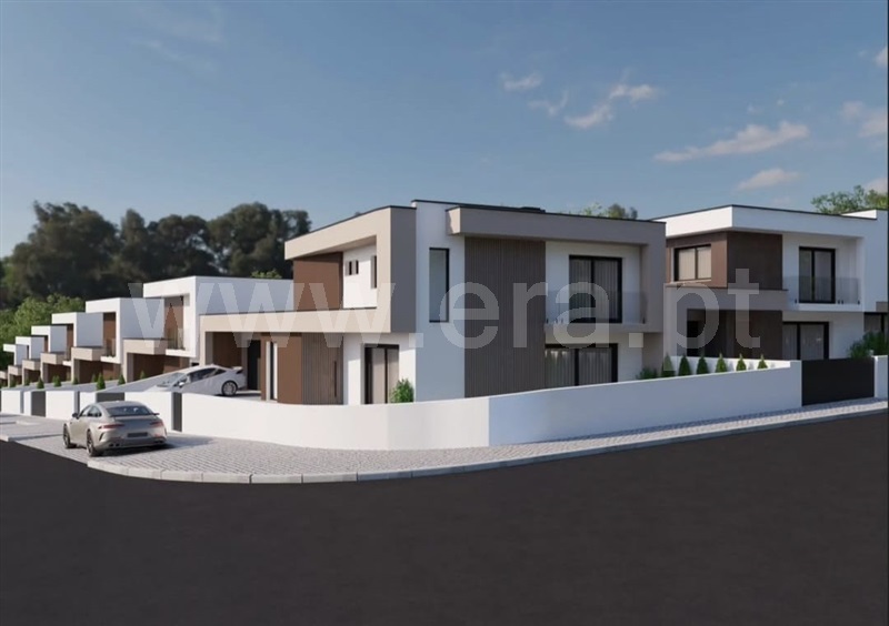 Moradia T3 / Paços de Ferreira, Figueiró