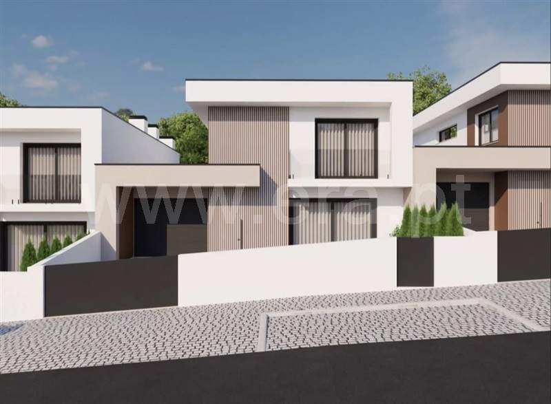 Moradia T3 / Paços de Ferreira, Figueiró