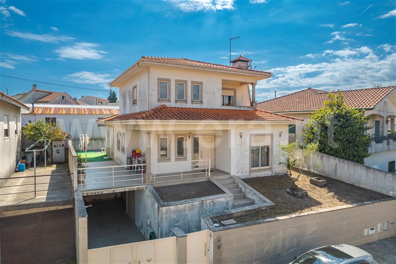 Moradia T3 / Paços de Ferreira, Sanfins Lamoso Codessos
