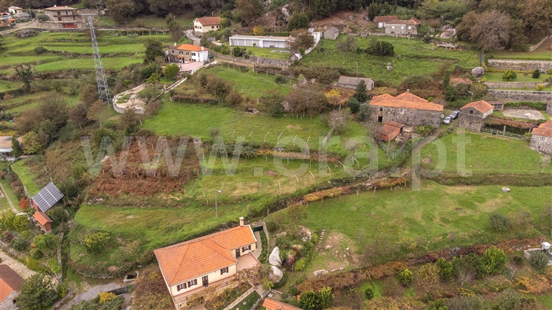 Moradia T3 Paredes de Coura, Mozelos - 1283059 - 56