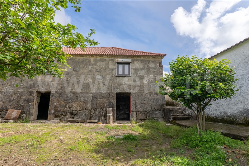 Moradia T3 / Paredes de Coura, Paredes de Coura e Resende