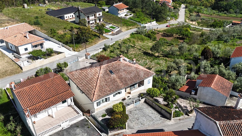 Moradia T3 Pedrógão Grande - 1483968 - 2