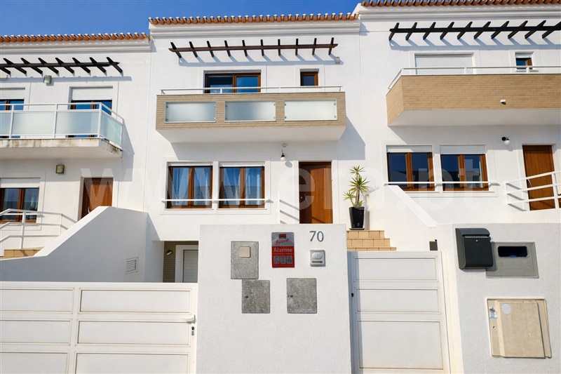Moradia T3 / Peniche, Casais de Mestre Mendo