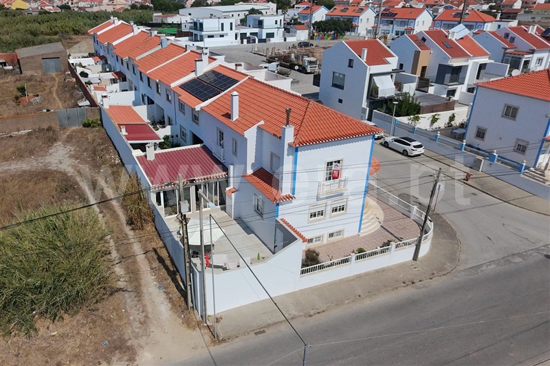 Moradia T3 com Quintal Peniche, Ferrel - 1492937 - 24