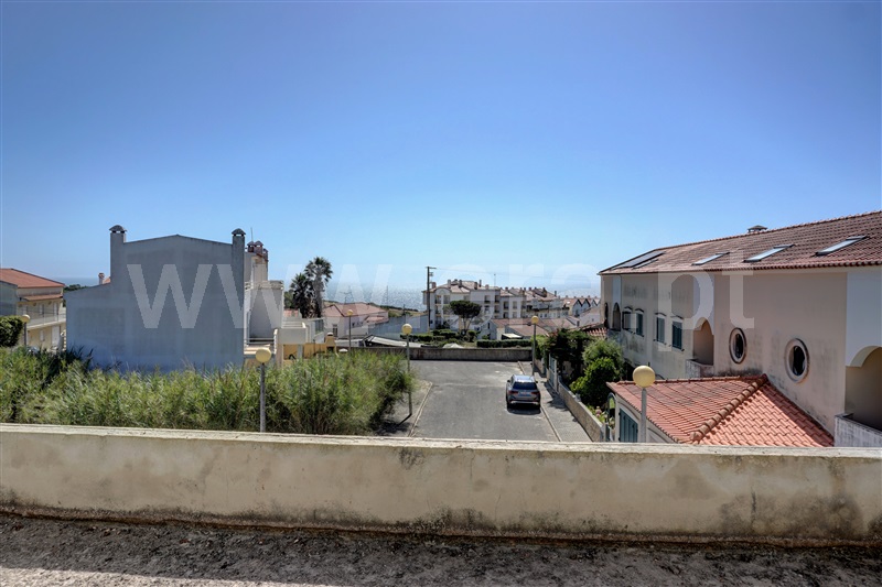 Moradia T3 / Peniche, São Bernardino