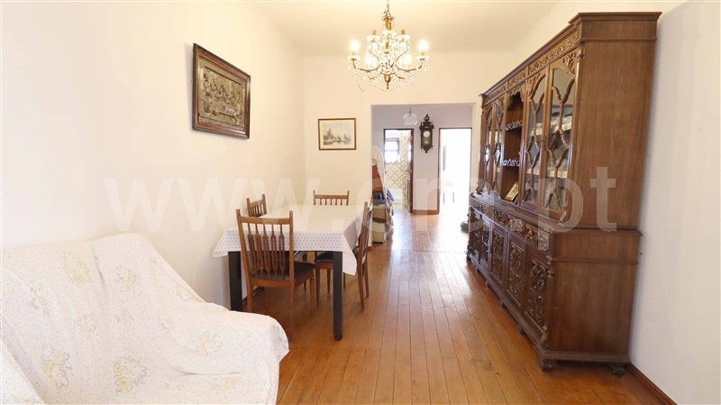 Moradia T3 / Pombal, Abiul