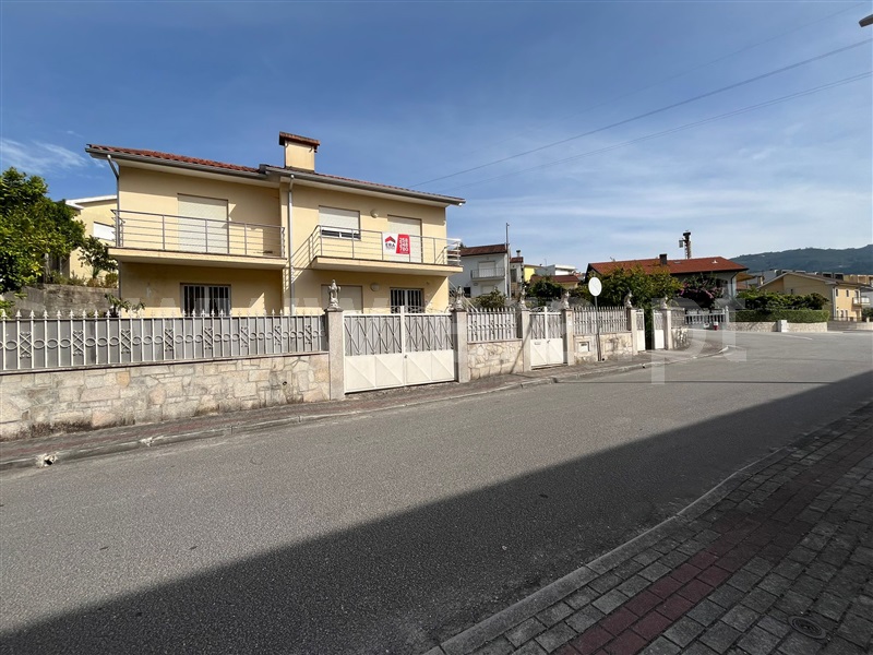 Moradia T3 Ponte da Barca, Ponte da Barca, Vila Nova de Muía e Paço Vedro de Magalhães - 1507557 - 3