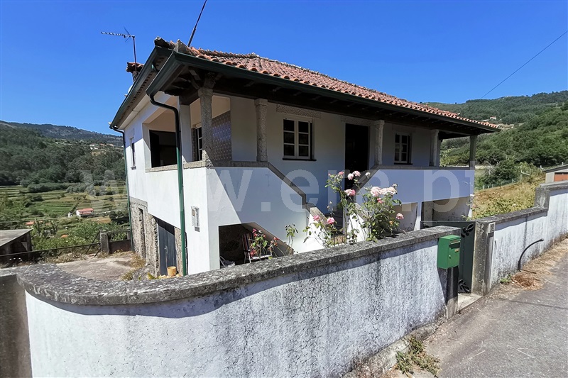 Moradia T3 / Ponte de Lima, Barrio