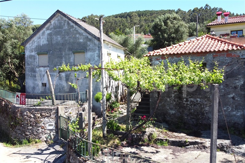 Moradia T3 / Ponte de Lima, Calheiros